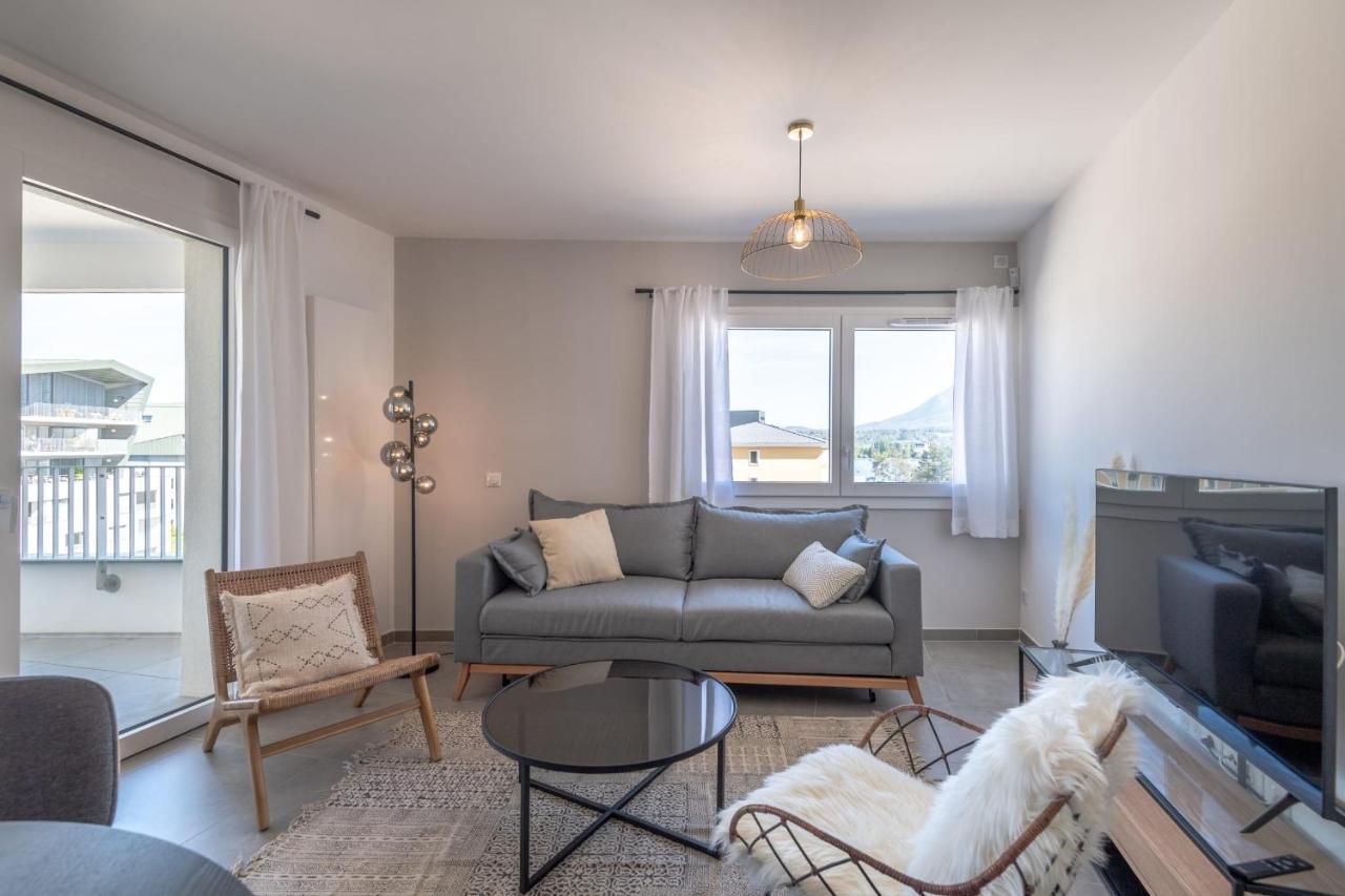 Appartamento Belvedere Furnished Flat Annecy Esterno foto