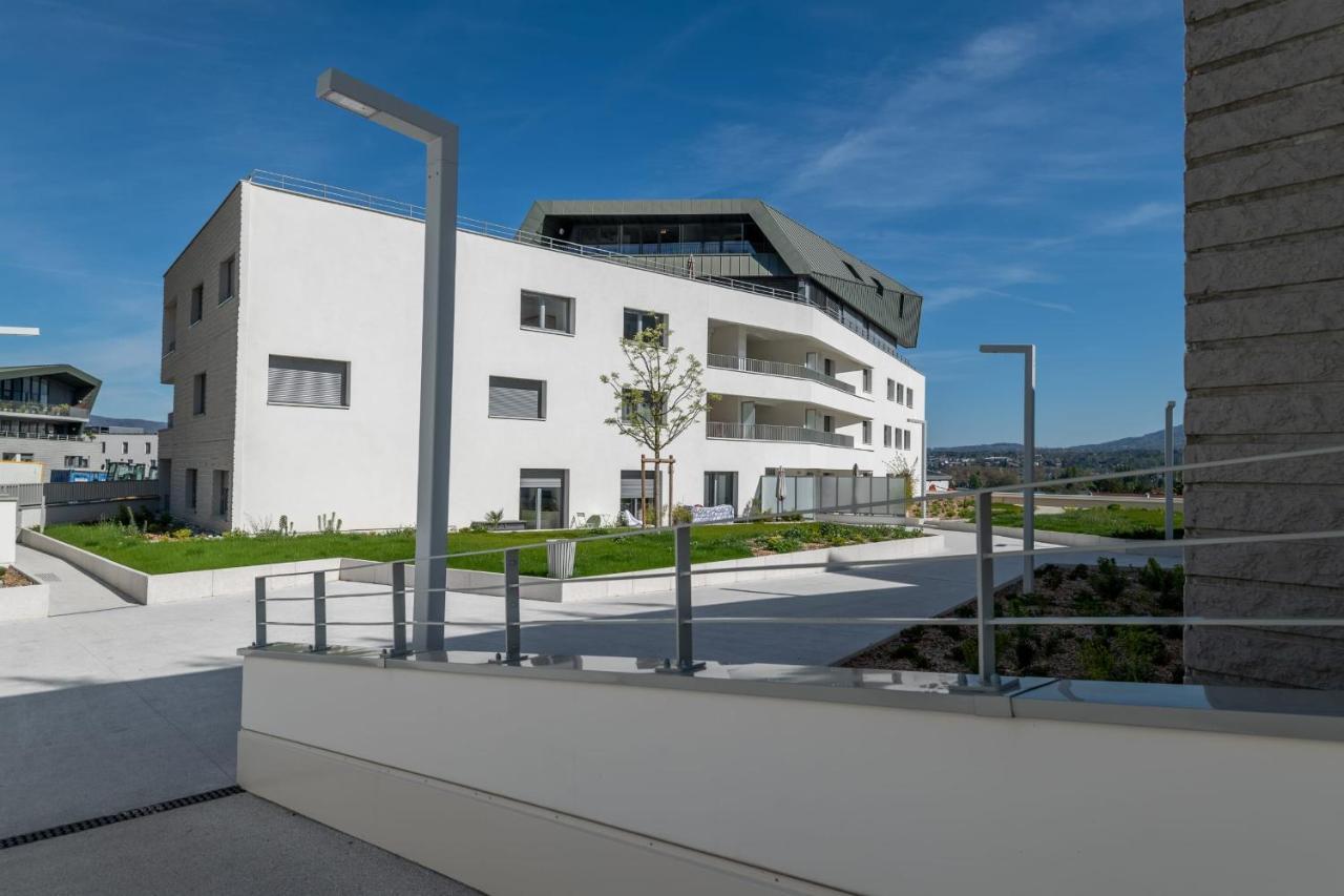 Appartamento Belvedere Furnished Flat Annecy Esterno foto